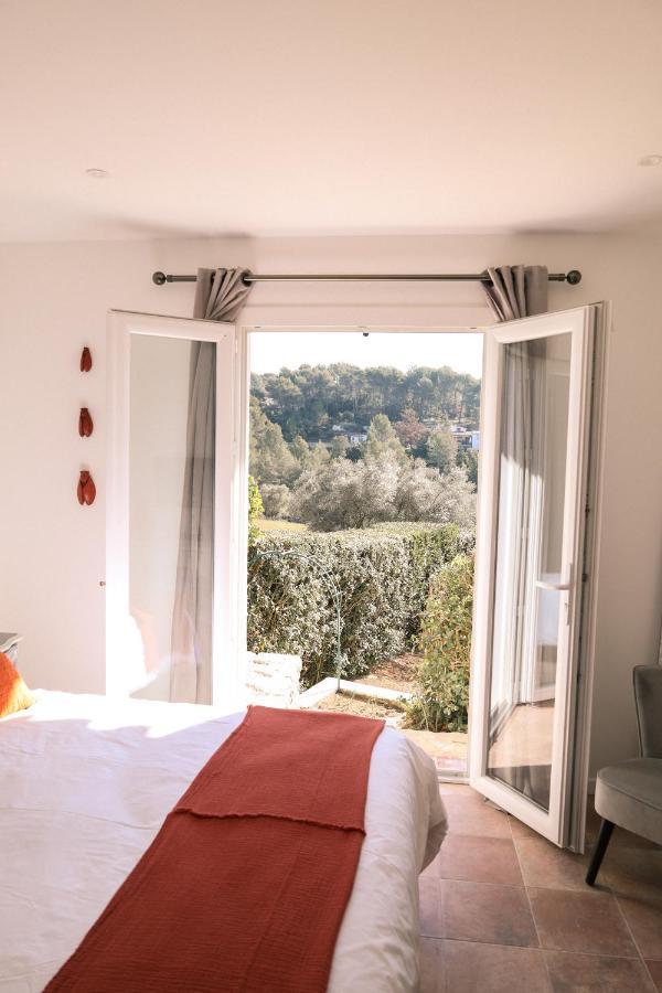 Le Clos Serein Le Beausset Esterno foto