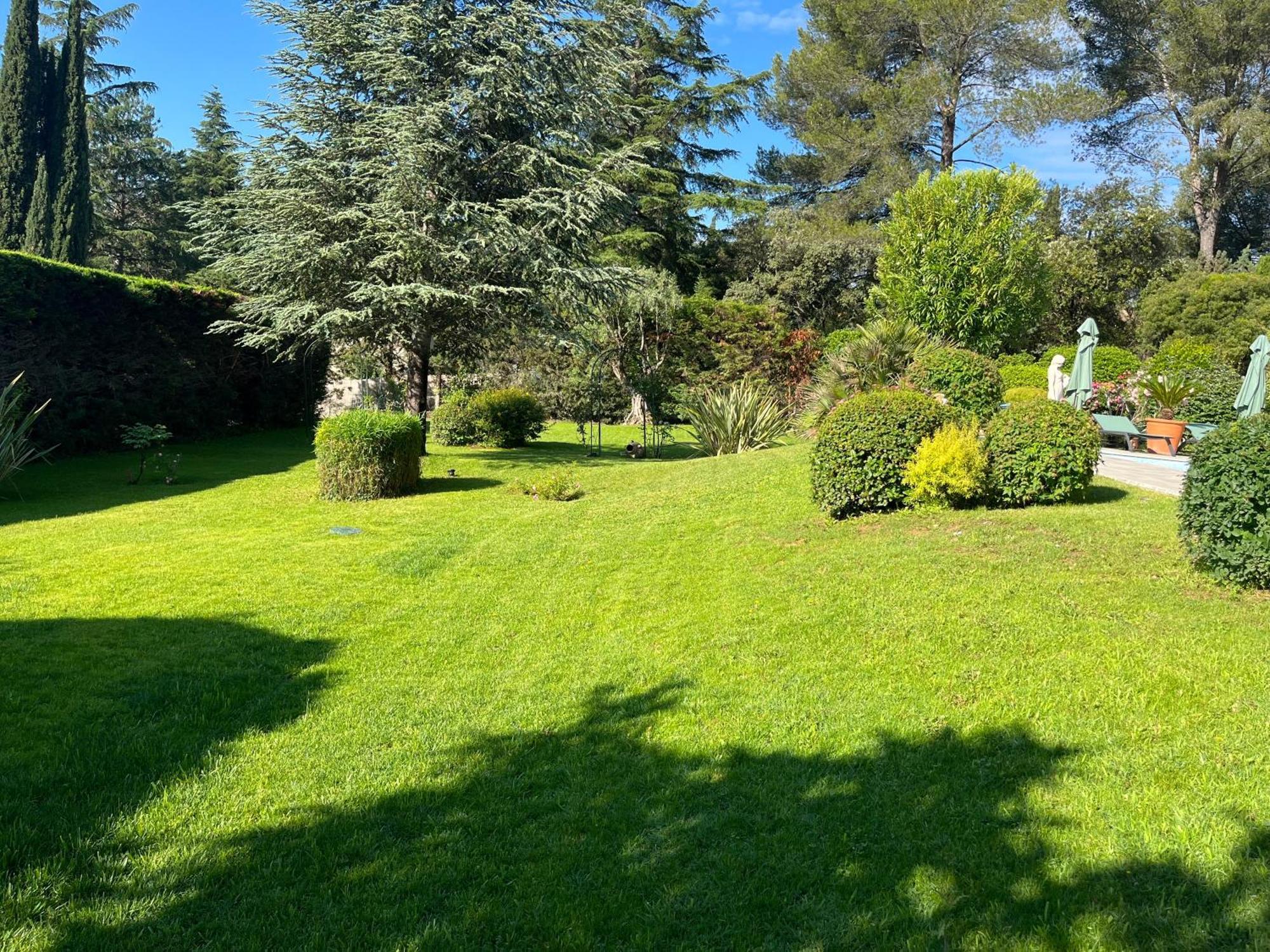 Le Clos Serein Le Beausset Esterno foto
